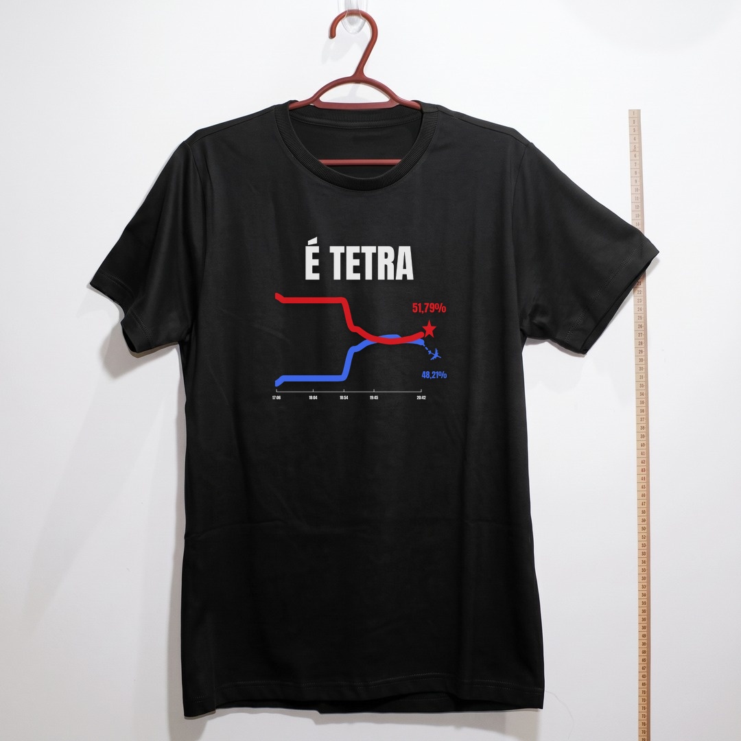 Camiseta_egipcio_preto_que_isso_camarada_-_E_TETRA | É TETRA
