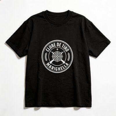 Camiseta_oversized_preto_que_isso_camarada_-_Clube_de_Tiro_Marighella | Clube de Tiro Marighella