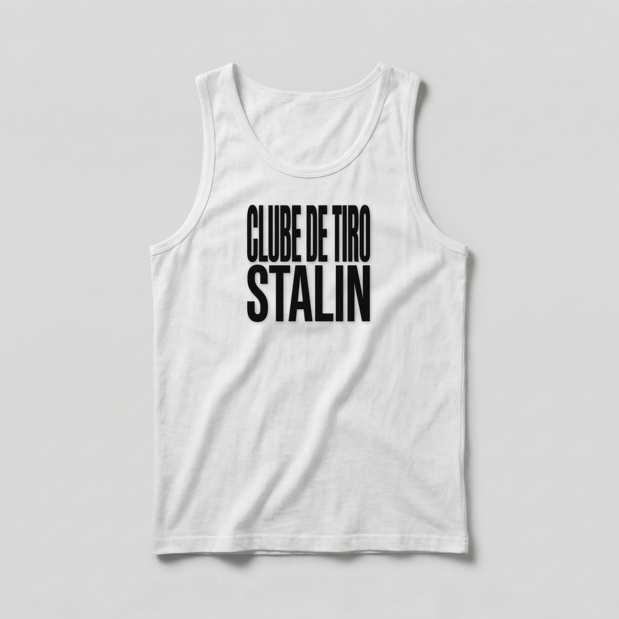 Camiseta_regata_branco_que_isso_camarada_-_Clube_de_Tiro_Stalin_-_Tipografia | Clube de Tiro Stalin - Tipografia